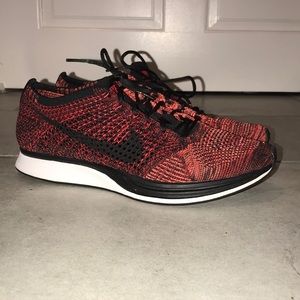 Men’s Nike Flyknit Racer Size US 9.5